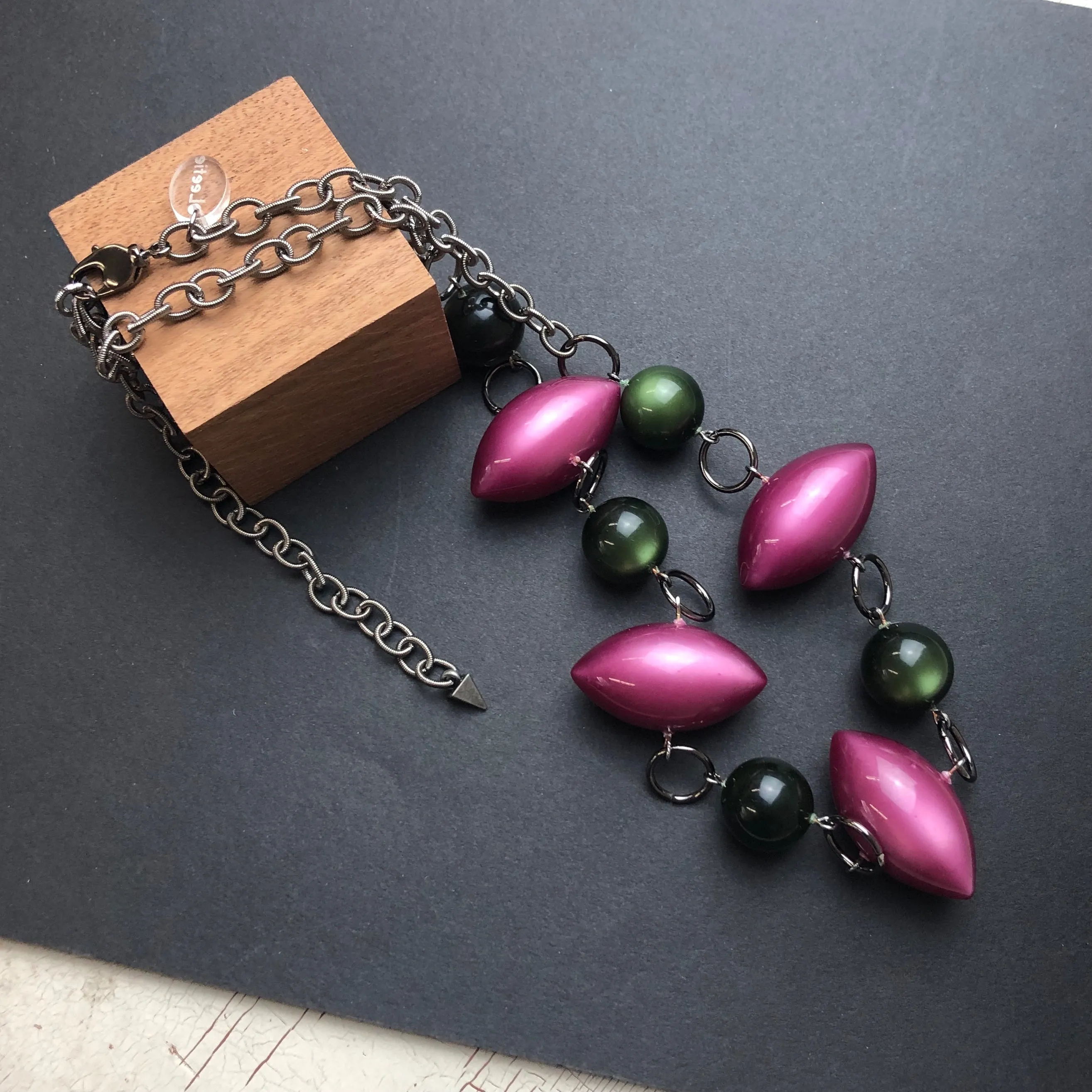 Deep Raspberry & Forest Green Moonglow Stations Necklace