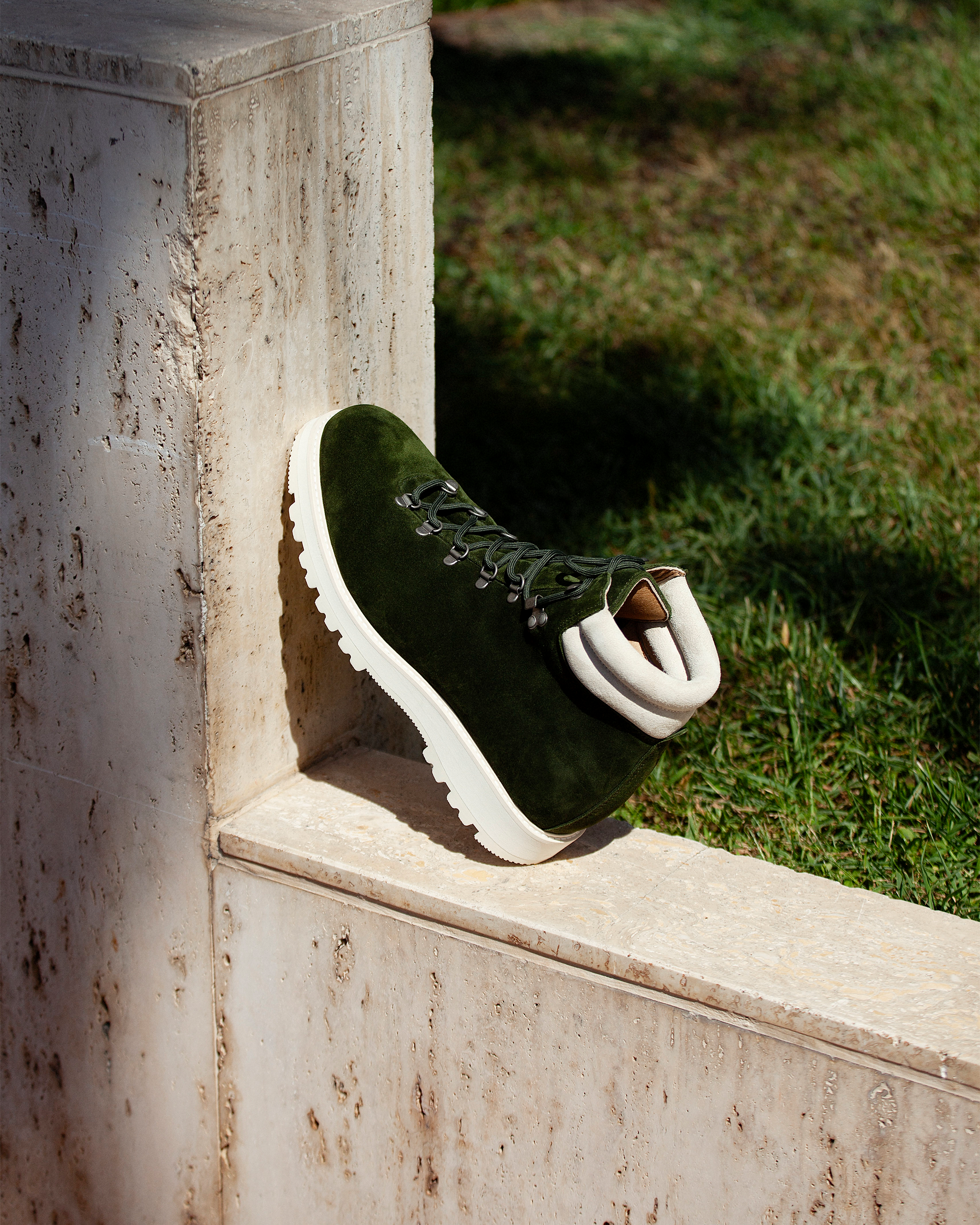 Duved II – Forest Green Suede