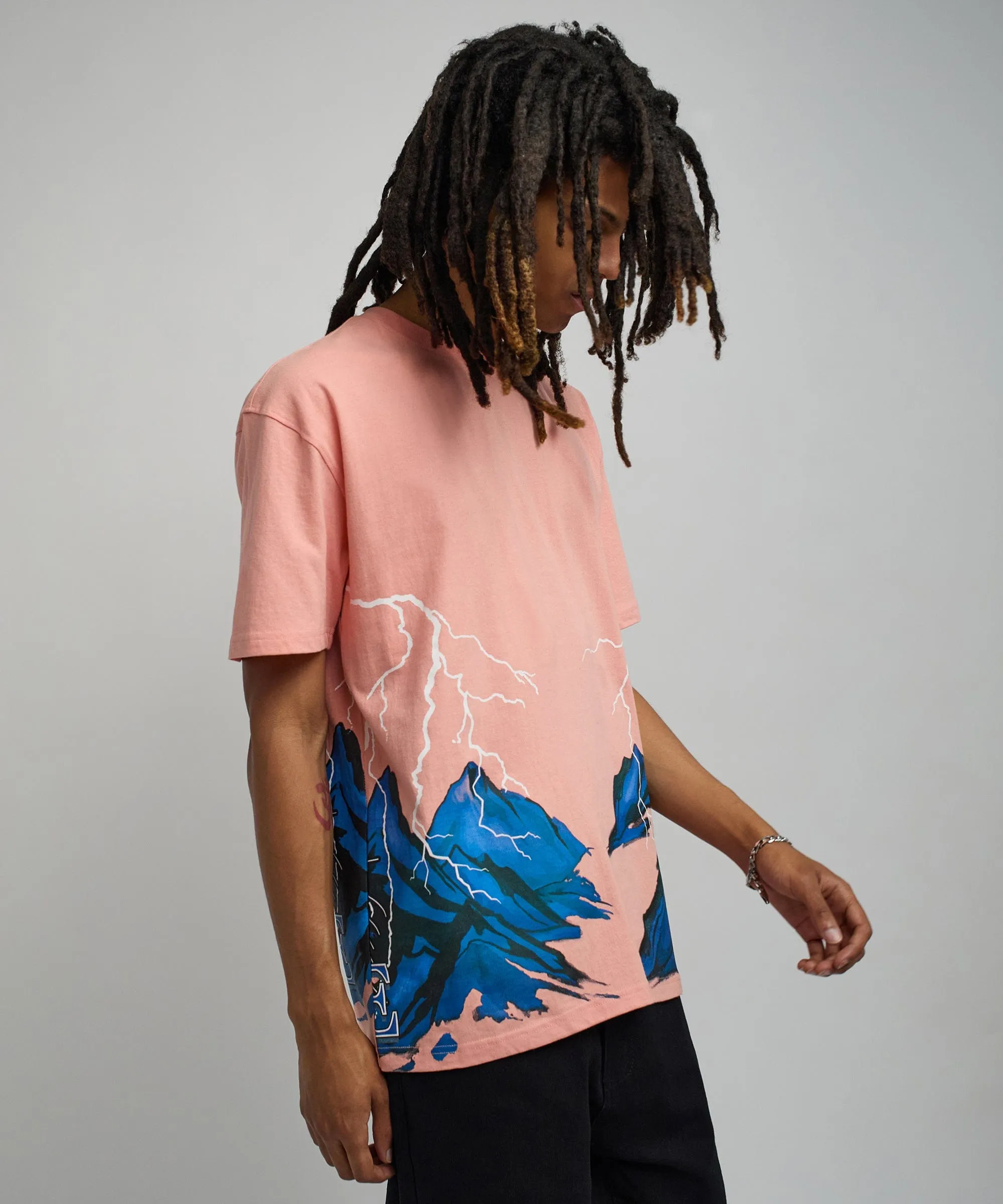 Trust No One Oversized Short Sleeve Tee - Pink