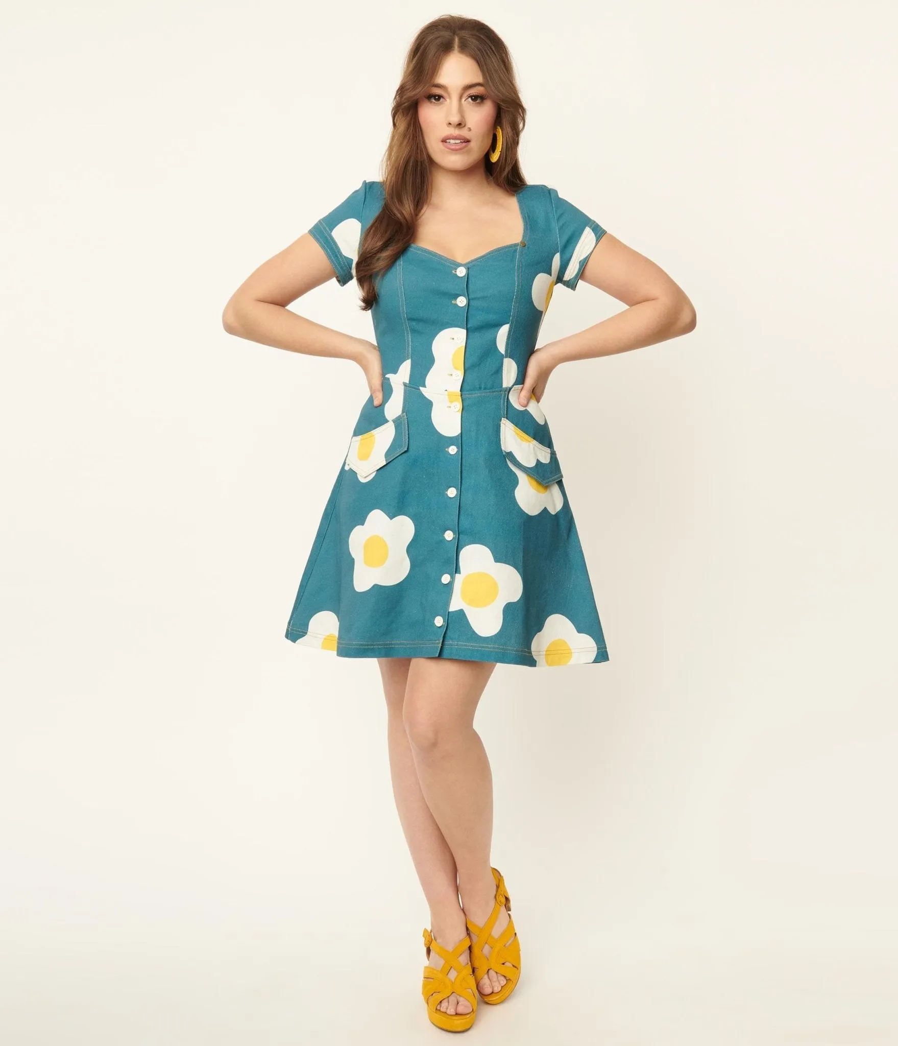 Unique Vintage 1970s Blue Denim & Egg Flower Print Flare Dress