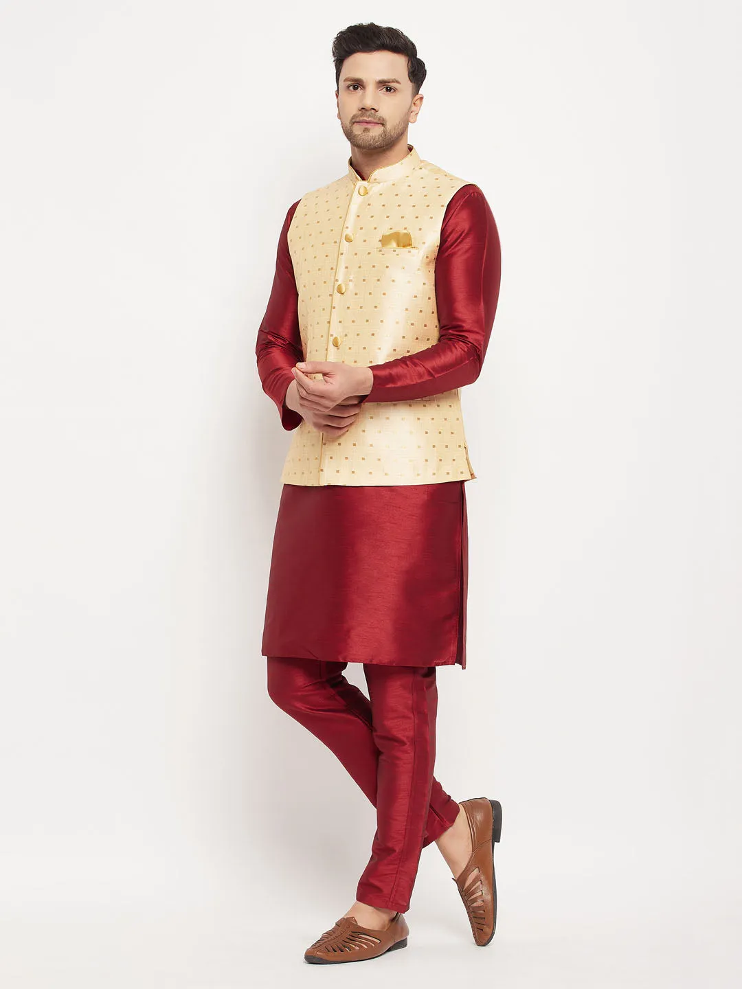 VM BY VASTRAMAY Men's Gold Zari Weaved Jacket With Kurta Pant Set